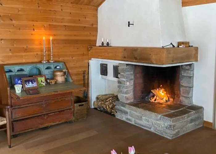 Semesterbostad Traditional In With Stunning Nature Gala